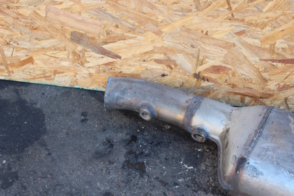 Silenciador de escape trasero diésel sistema de resenador corte N57 OEM BMW F10 535d 2014-2016 Foto 2 de 4