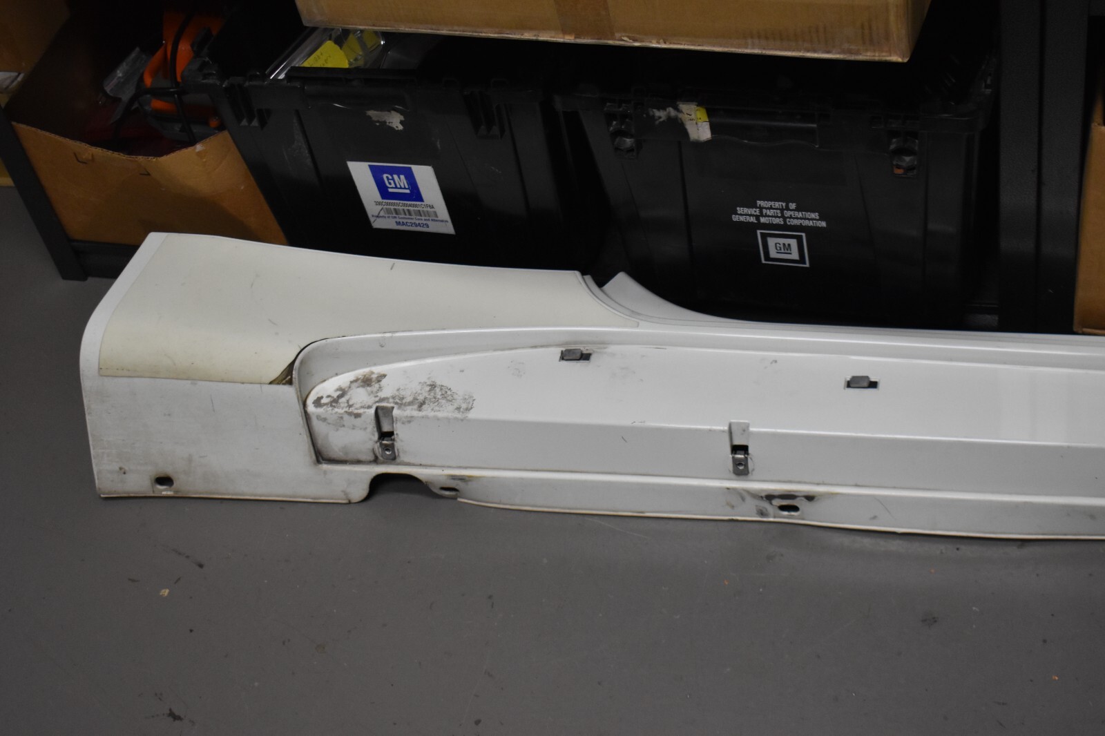 MASERATI ROCKER MOLDING FACTORY OEM