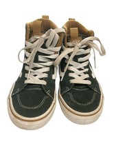 Vans Youth size 4 Green Suede High-Top Sk8-Hi MTE skate Sneakers Shoes