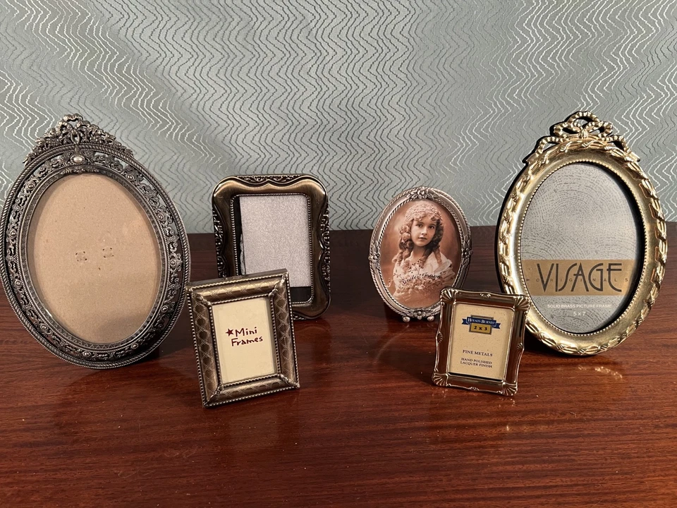 6 marcos de fotos de metal ornamentado de colección - peltre, filagree, plata/oro 5 x7 a 2 x 3 Foto 2 de 4