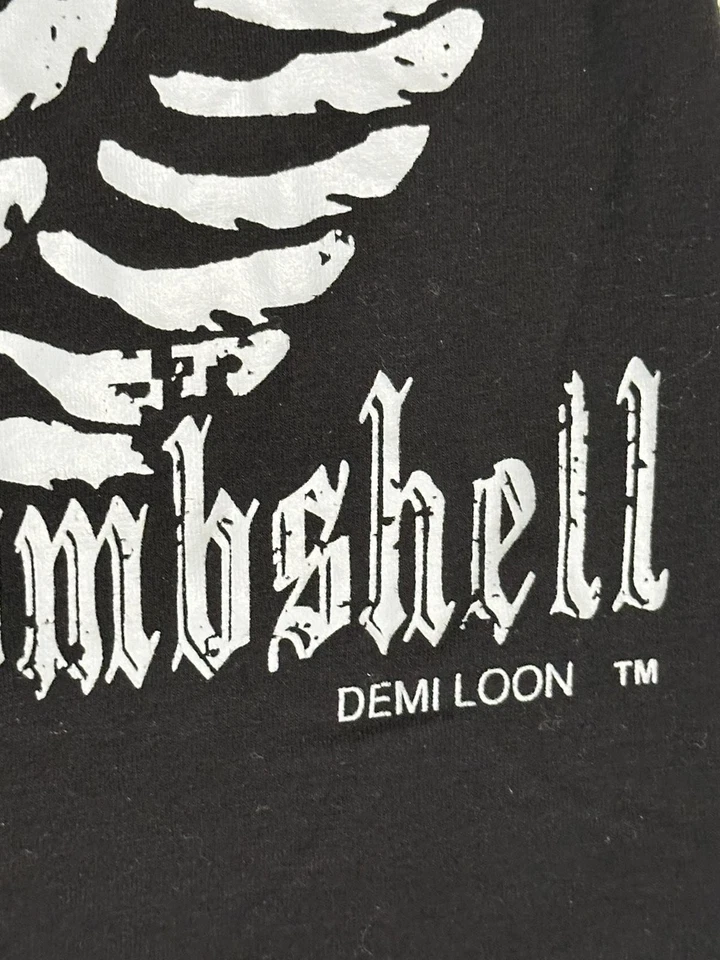 Regata Demi Loon Feminina Motociclista Racerback Holy Hell Bombshell Cortada Média - Imagem 3 de 4