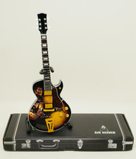Axe Heaven ELVIS PRESLEY Tribute Mini Guitar Officially Licensed '68 Special