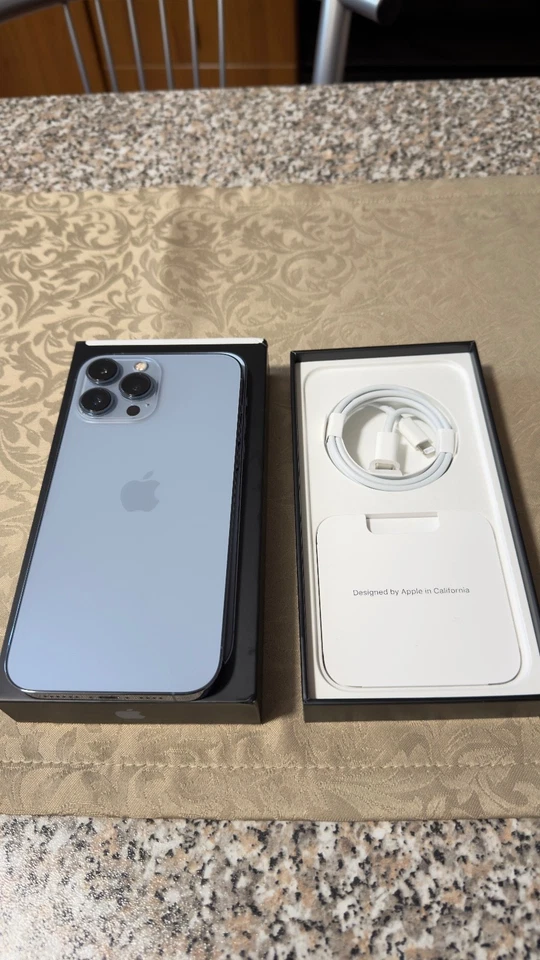 Apple iPhone 13 Pro Max 128GB Sierra Blue – Ottime condizioni – Scatola e cavo - Immagine 2 di 4