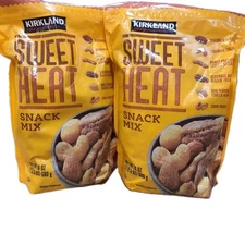 Kirkland Signature Sweet Heat Snack Mix 2 Pack 24 oz Bags Total 3 lbs Nut Mix