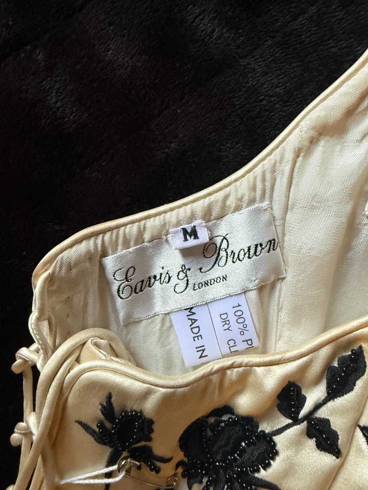 Vintage Eavis And Brown Silk Beaded Corset 1900s Size M Cream and Black - Image 3 of 4