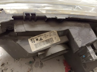 Peugeot 307 OS Driver Side Headlight 9655764480 Myref C8 for sale  
