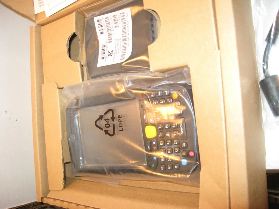 *NEW* SYMBOL MOTOROLA MC5590-PU0DUQQA7WR 1D BARCODE *NO CAMERA* QWERTY WIFI MC55 - Image 4 of 4