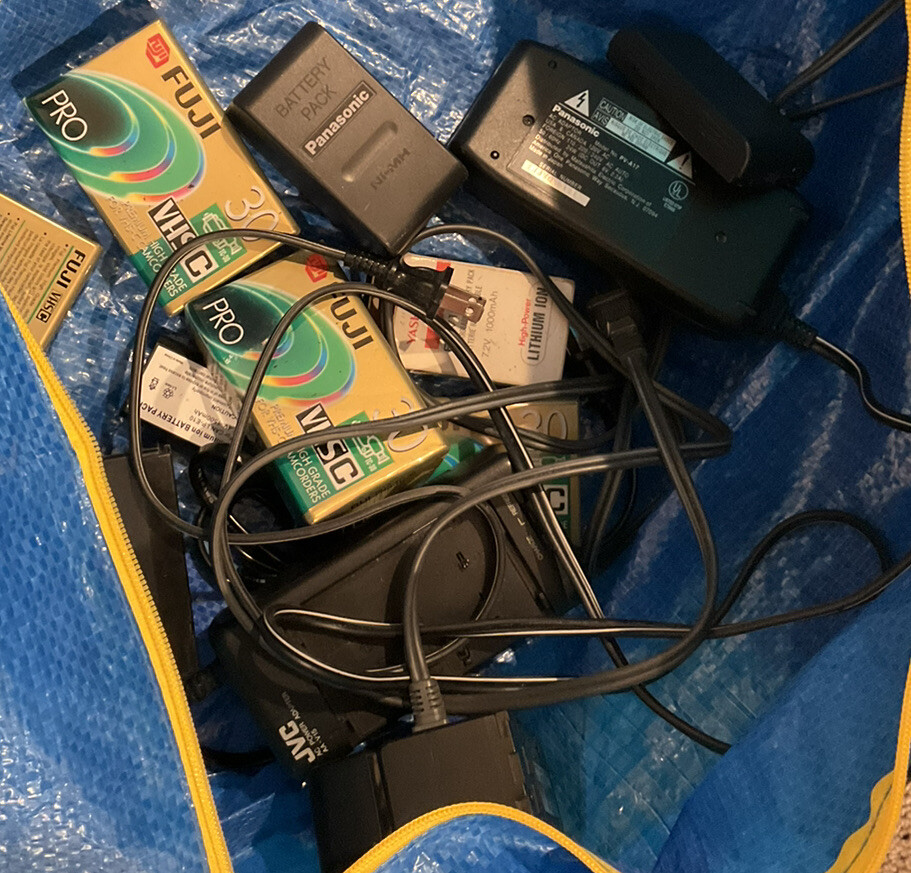 Lot Of 12 Vintage Cameras, Camcorders, Polaroid, Equipment Jvc Sony