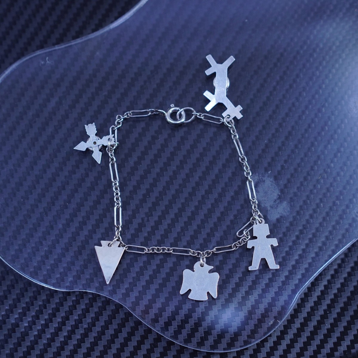 7.25”, sterling 925 silver chain bracelet with thunderbird dog