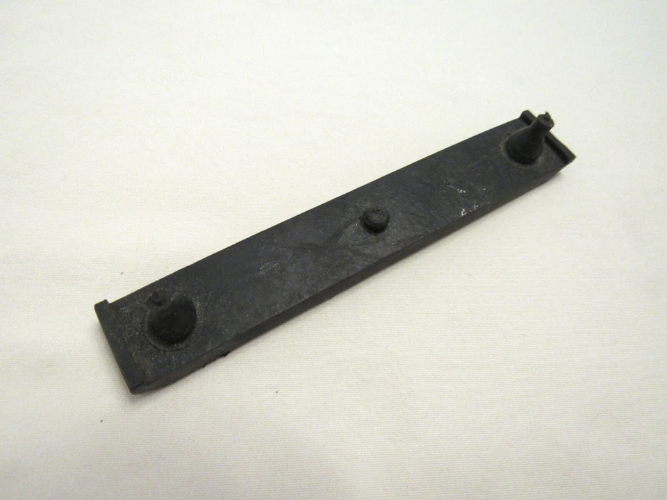 Nuevo de Lote Antiguo Pontiac T/8 GTO Tempest Lemans 2 5/8 pulgadas Radiador Aislador GM 9773436 Foto 4 de 4