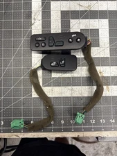 03-06 Chevy/GMC Heated / Memory Seat Control Switch