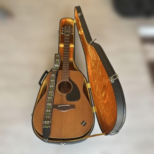 Yamaha FG -180 Acoustic Guitar