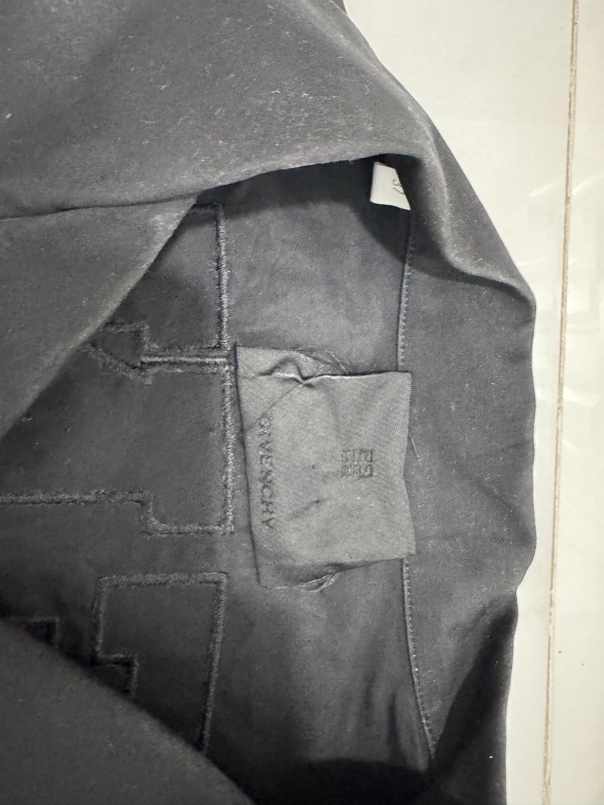 Givenchy button down short sleeve - image 3