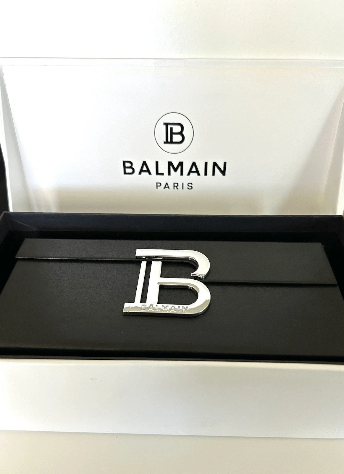 Balmain — Balmain Eyewear Wonder Boy III Oversized Frame Sunglasses 100% AUTHENTIC