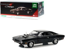 Greenlight 19122 1/18 1970 Dodge Charger with Blown Engine Black