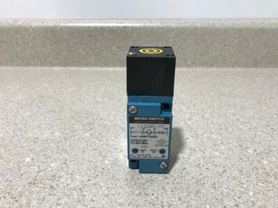 Honeywell Micro Switch LYT02C-2S NEW