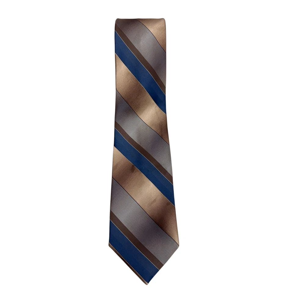 Corbata de cuello vintage enviada para hombre formal clásica a rayas hecha en República Dominicana Foto 2 de 4