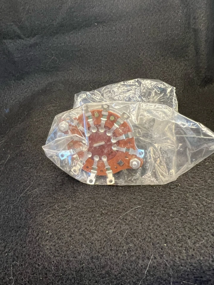 INTERRUPTOR GIRATORIO MALLORY 1311L - 1 CIRCUITO, 1 SECCIÓN, CORTOCIRCUITO - 2 a 11 POS. Foto 3 de 3