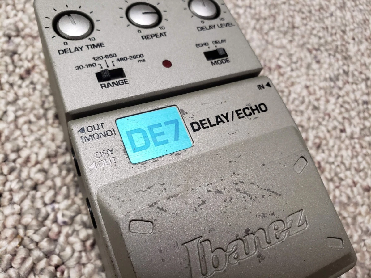 Ibanez DE7 Delay Echo Guitar Effect Pedal Bass Tone Lok Tape