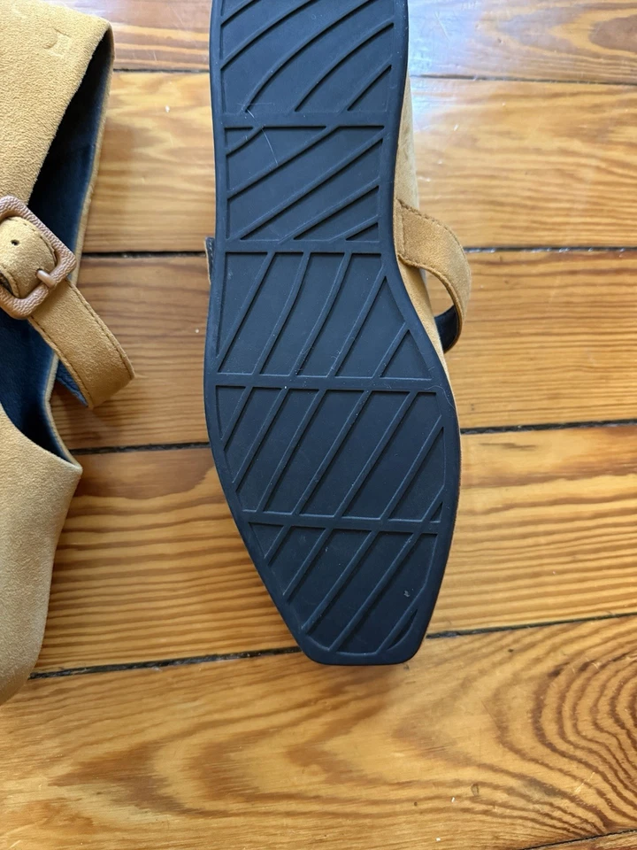 Camper Fidelia Mary Jane Pisos Amarillo Gamuza Talla 38/ EE. UU. 7,5 Foto 4 de 4