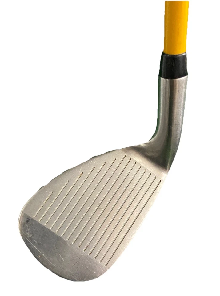 Cobra SZ Jr Pitching Wedge Soft Flex Junior Graphite 31.5" RH Factory Youth Grip - Image 3 of 4