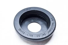Truck-Lite 10704 Grommet