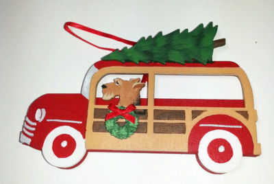 Airedale Terrier Dog Dandy Wooden Painted 3-D Christmas Tree Ornament