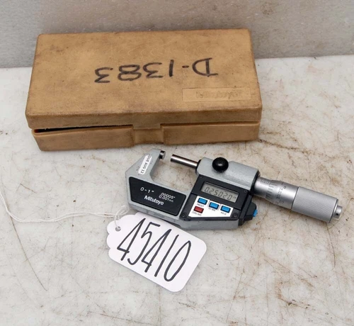 Mitutoyo digital micrometer 0-1", Inv 45410