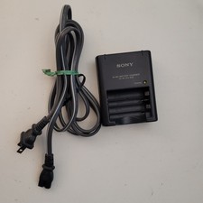 Sony Ni-MH Battery Charger BC-CS2A Charges AA...