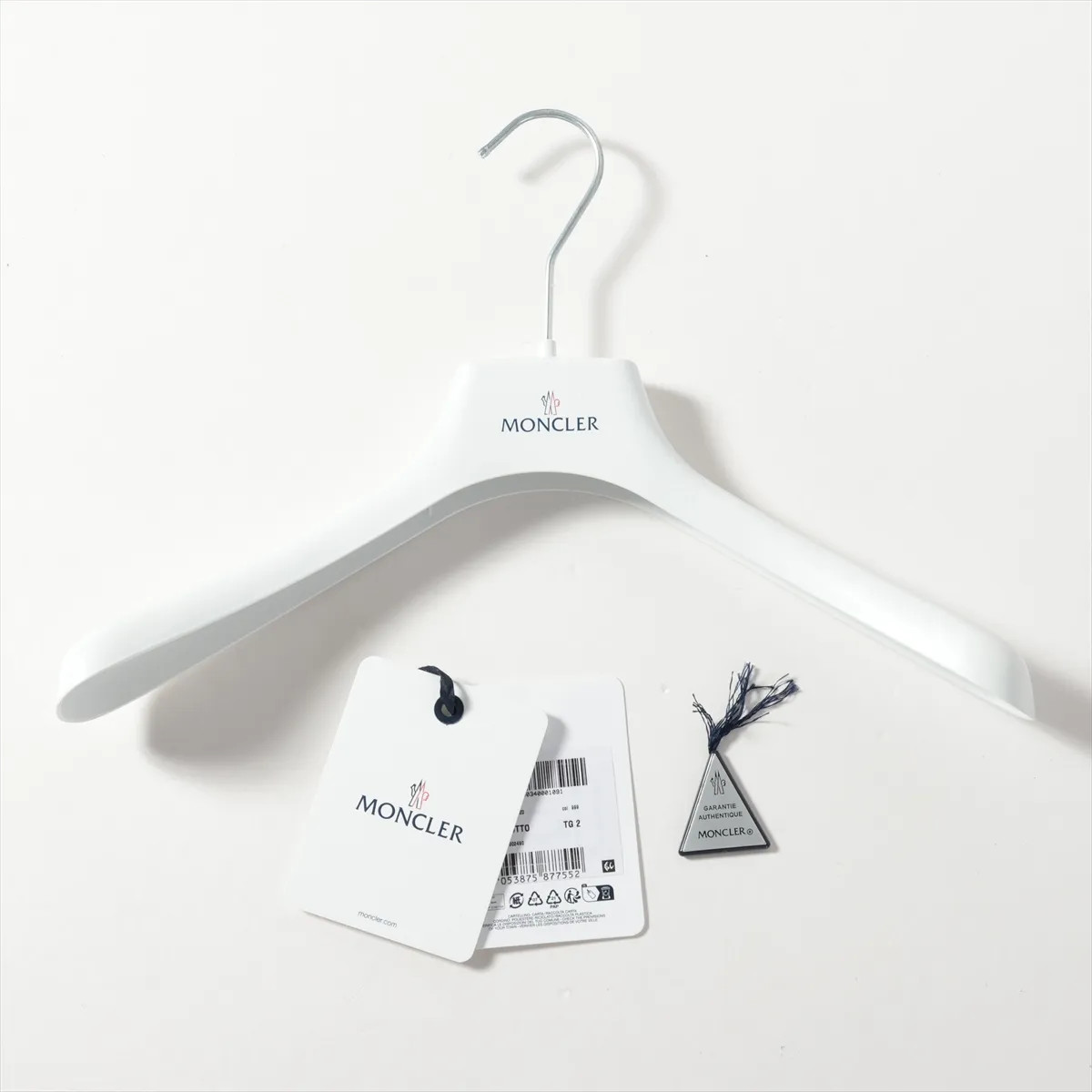 Moncler AVOCE 23 years Nylon Down jacket 2 Ladies' Black  I20931A00075 thumbnail 11