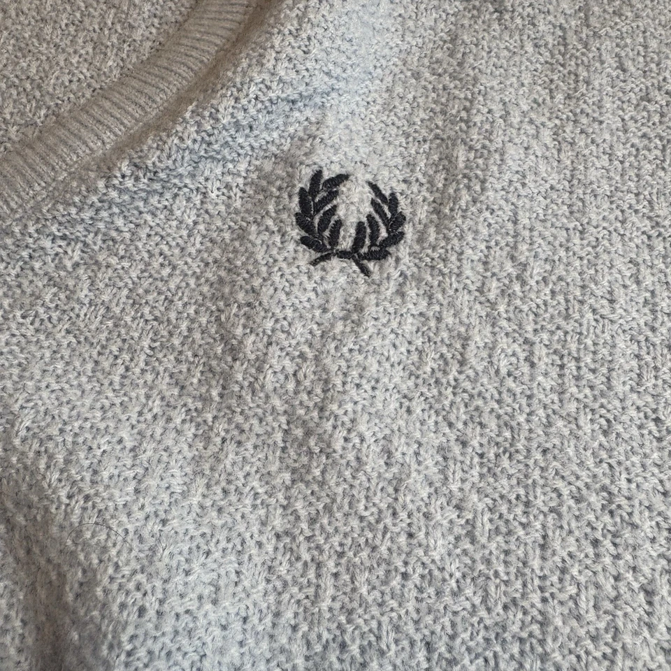 复古 NOS Fred Perry 100% Orlon 丙烯酸浅蓝色 XL 男式毛衣非常柔软 — 第 2/4 张图片