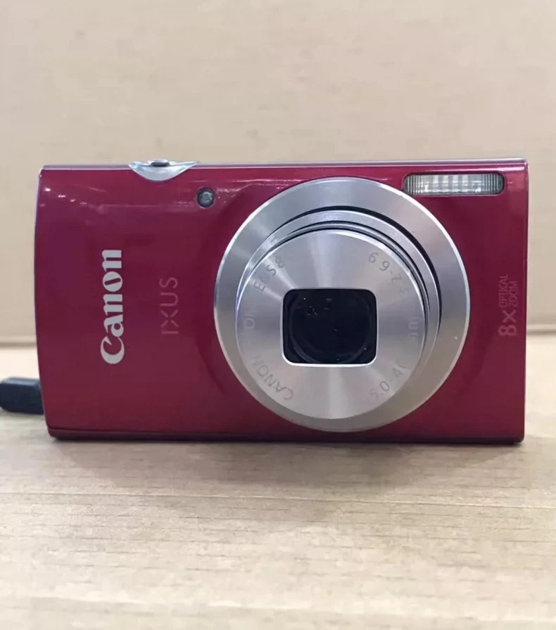 Fotocamera Digitale Canon IXUS 185, 20 MP, Zoom Ottico 8x, Colore Rosso (Versione EU) - Ideale Per Viaggi E Ritratti