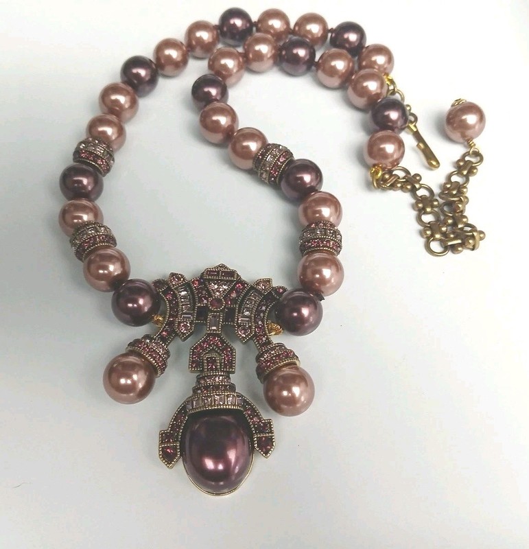 Heidi Dass Exceptional LILAC Rhinestone Necklace