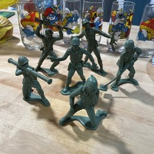 lot of 6 Tim Mee Toy soliders made in USA