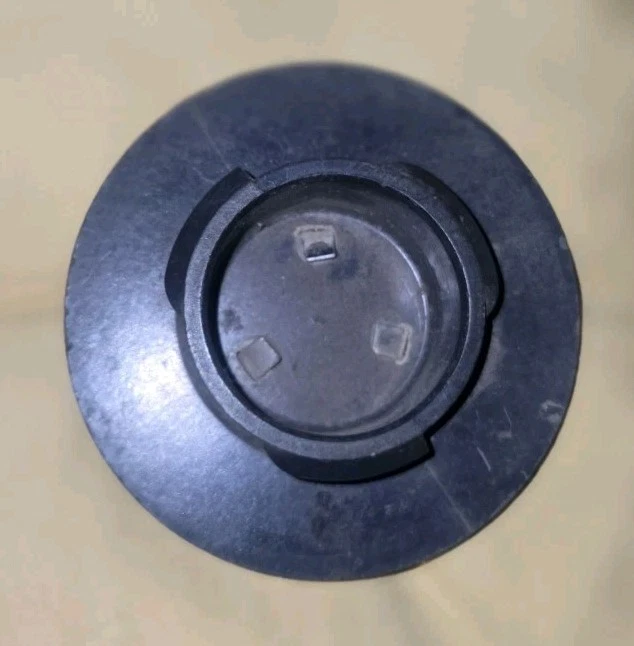 Vintage International Harvester Scout Horn Button Truck IH Loadstar Original - Image 2 of 3