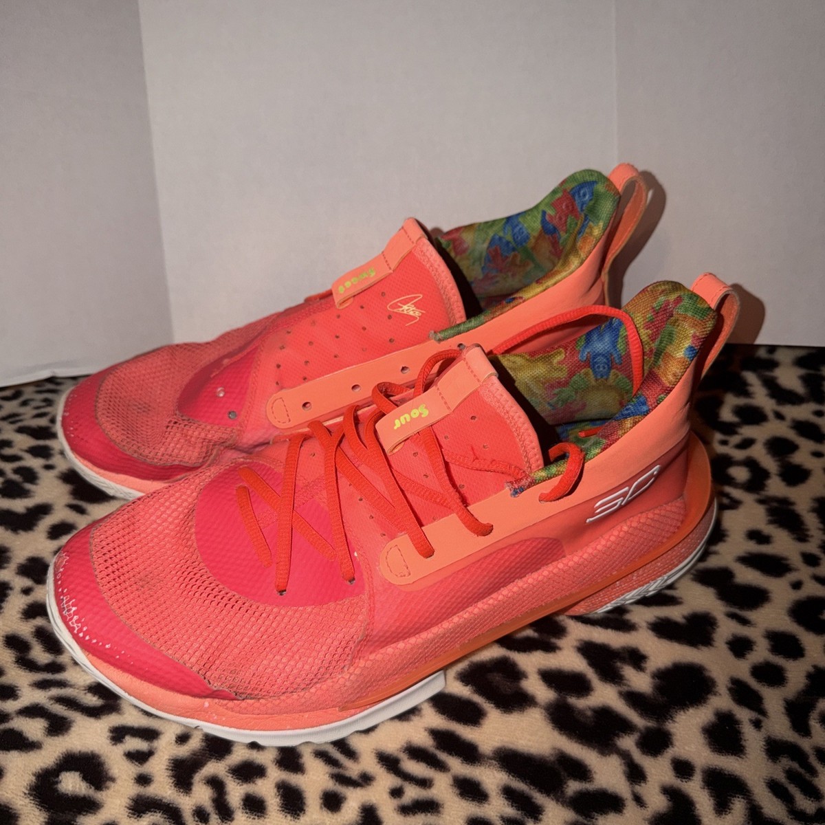 Size 11- Sour Patch Kids x Under Armour Curry 7 Peach Plasma Under Armour Curry 7 x Sour Patch Kids Peach Plasma 3021258  main image 4