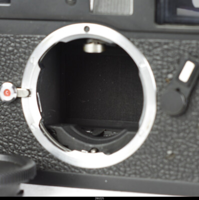 Leica M5 Black 3 Lug Mint- w/ Orginal boxed | eBay