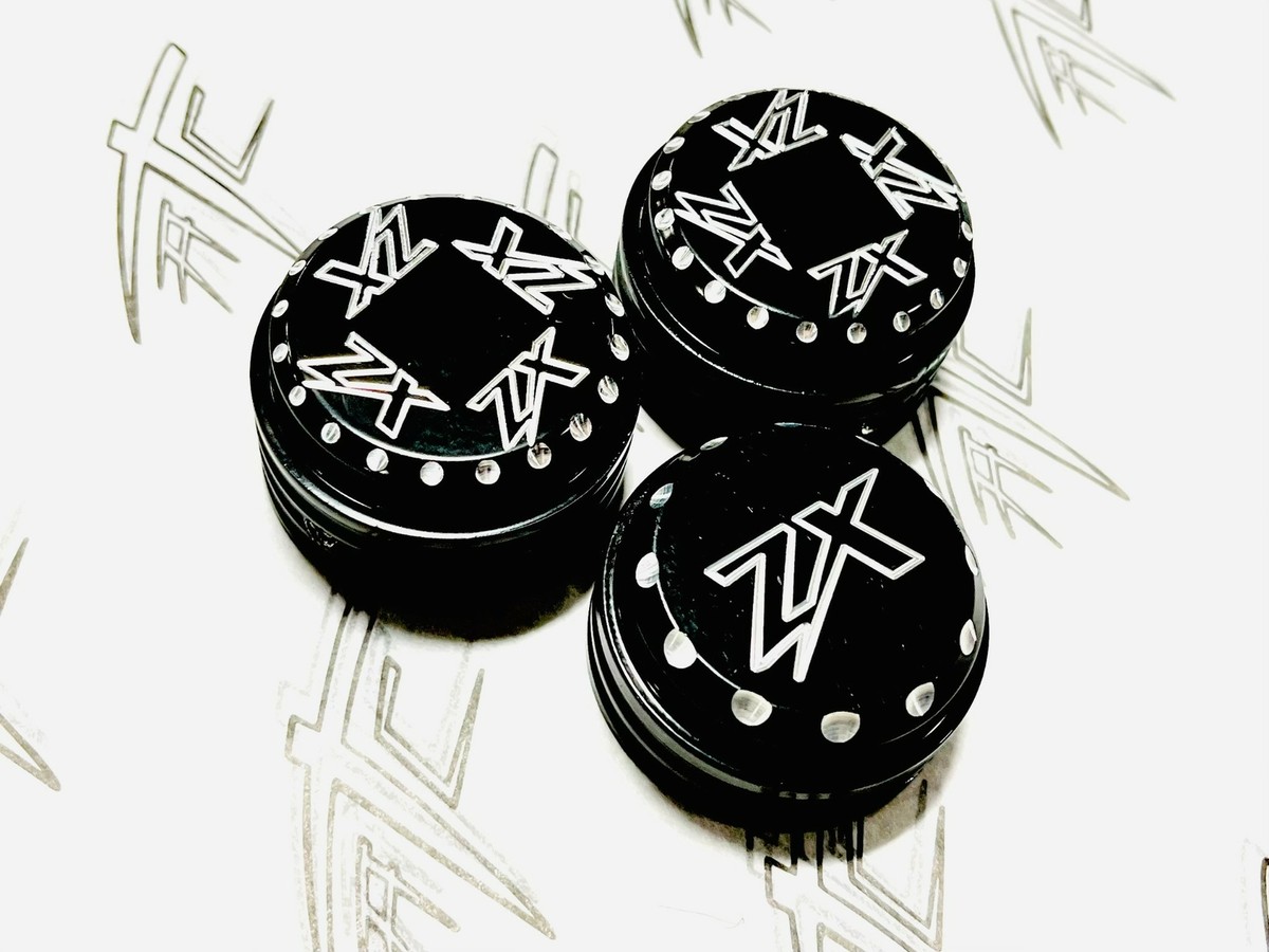 ZX-14 BLACK CONTRAST DIAMOND CUT “ZX” FORK & YOKE CAP 06-24