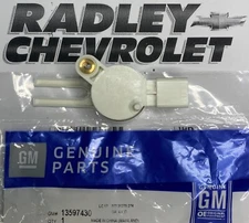 NEW GM OEM STOPLIGHT STOP BRAKE LIGHT SWITCH- GENERAL MOTORS GMC 13597430 B75