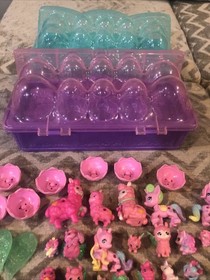 LOT 20 HATCHIMALS COLLEGGTIBLES MINI FIGURES and TWO 12 PACK EGG CARTON CASES