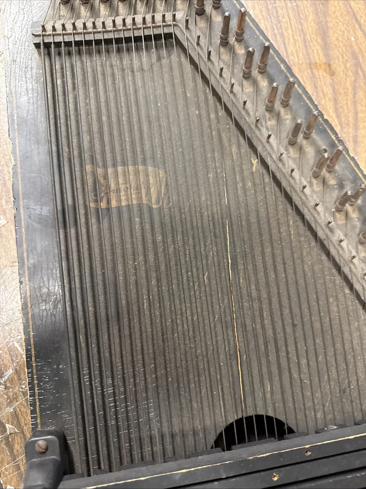 OSCAR SCHMIDT INTERNATIONAL ACOUSTIC AUTOHARP 36 STRING Antique Instrument - Image 3 of 4