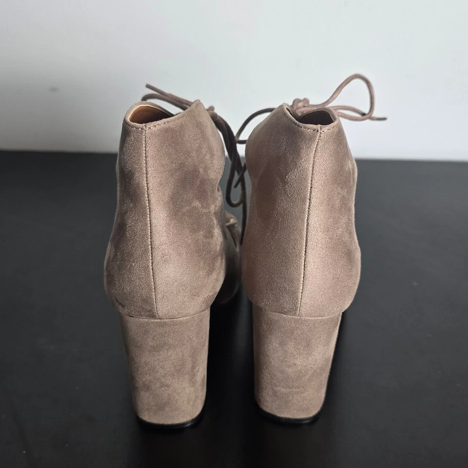 Botines Qupid con cordones imitación gamuza tacón bloque Taupe Talla 7.5 Foto 3 de 4