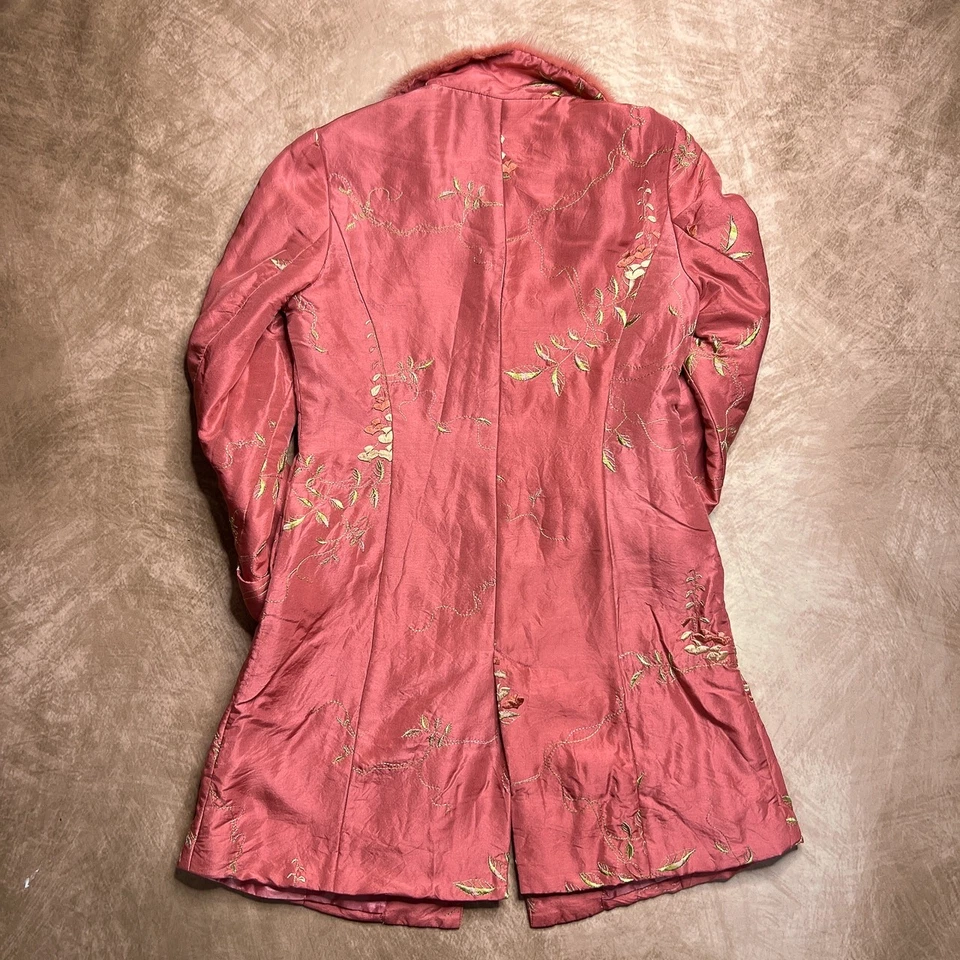 Vintage 90s Pearl Fang Pink Floral Embroidered Silk Jacket Faux Fur Trim Collar - Image 4 of 4