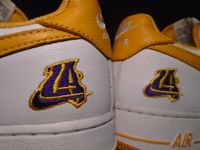 NIKE AIR FORCE 1 LOW RETRO LA LAKERS WHITE GOLD YELLOW PURPLE DUNK 845053-103 8