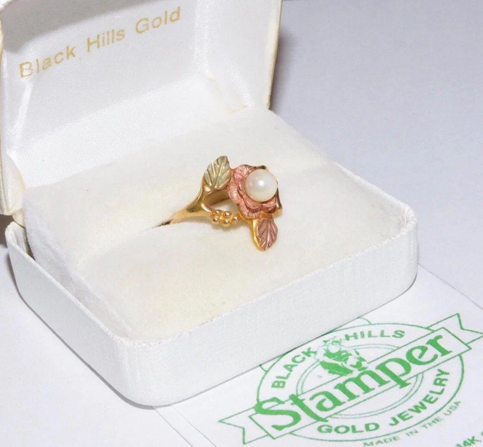 Кольцо с жемчугом Black Hills Gold 10k с розовыми листьями размер 6 - Изображение 3 из 4