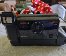 Vintage 1993 Polaroid Captiva SLR Auto Focus Instant Film Camera With Strap