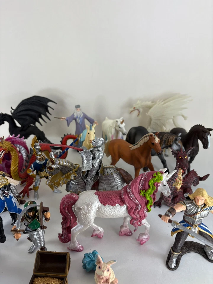 Lot Of Schleich Safari Ltd & Papo Dragons Horses Castle Knights Fantasy Figures - Image 4 of 4