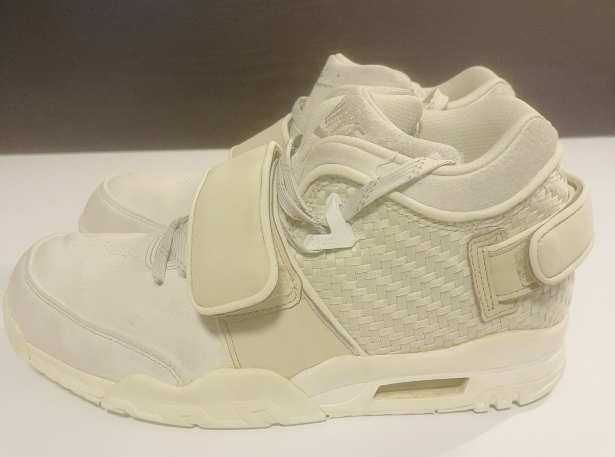 Size 9.5 - Nike Air Trainer Cruz Light Bone 777535-003 Dance To