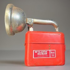 VTG Teledyne Big Beam Lantern Model 266 Flash...