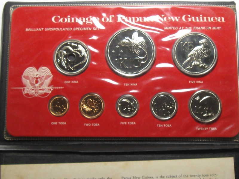 1976 Papau New Guinea Brilliantly Uncirculated Specimen Set Franklin Mint #114